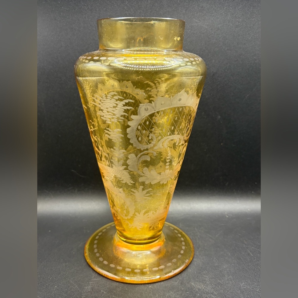 Vintage Bohemian Etched Yellow Pastoral Castle Rabbit Bird Landscape Glass Vase - Picture 6 of 16